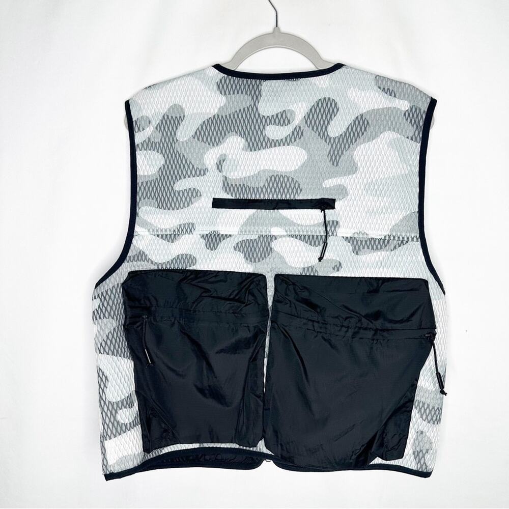 RAINS Dili Cargo Vest Mesh NWT in Size Medium & Heavy Fleece Camo Headband NWT - Picture 8 of 9